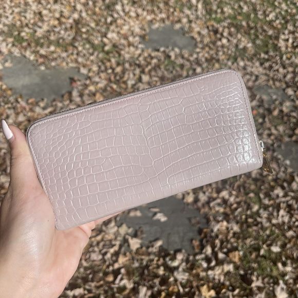 Auth Saint Laurent Round Zipper Long Wallet Croco Embossed YSL Logo Gold - Picture 2 of 12